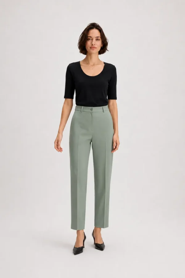Slim Stretch Scoop Top - Image 2